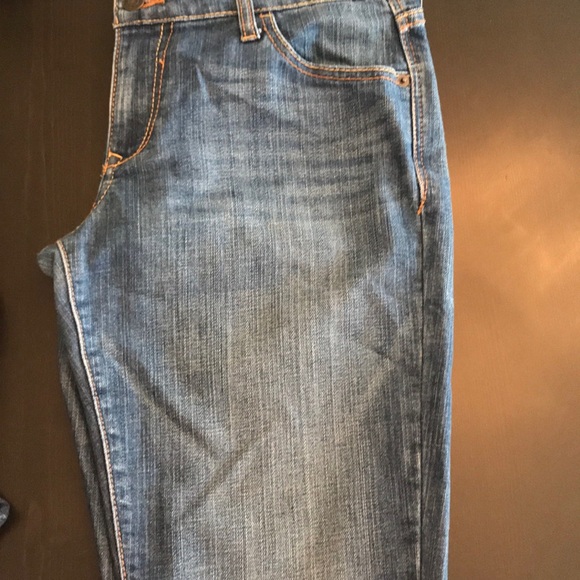 Old Navy jeans - Picture 5 of 5